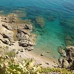 Apart-hotel Airone Blu